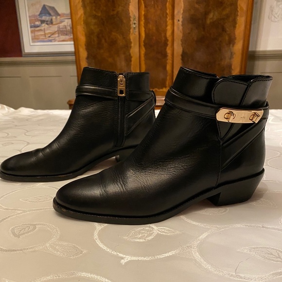 Coach - Coleen Ankle Bootie - Picture 3 of 6